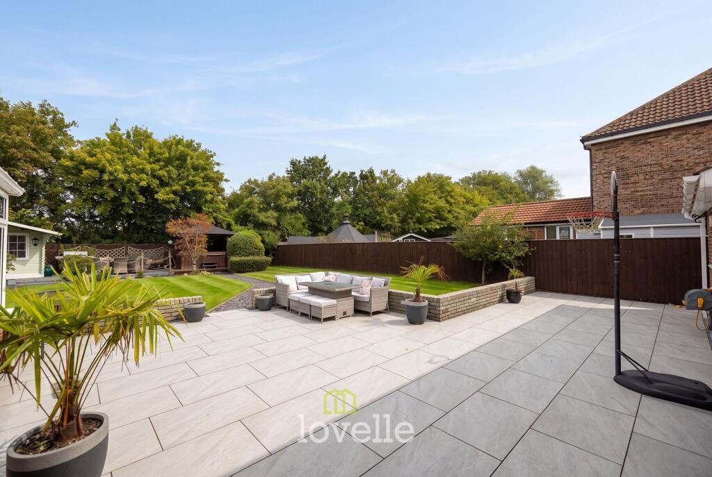 House in Cleethorpes, Lincolnshire - View 4