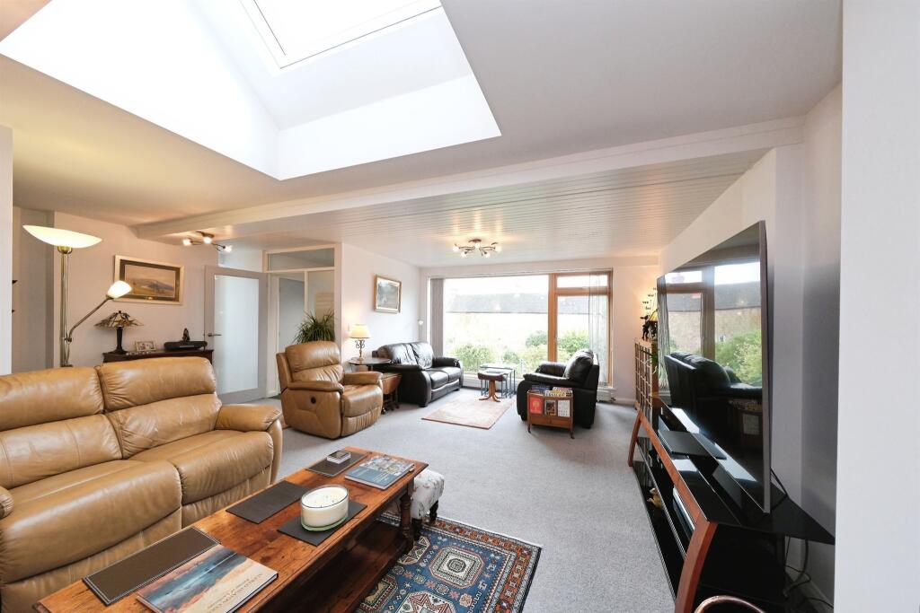Lodge Drive, Belper photo 4