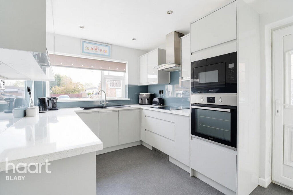 House in Blaby, Croft