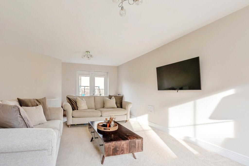 House in Pendle, Reedley Hallows - More