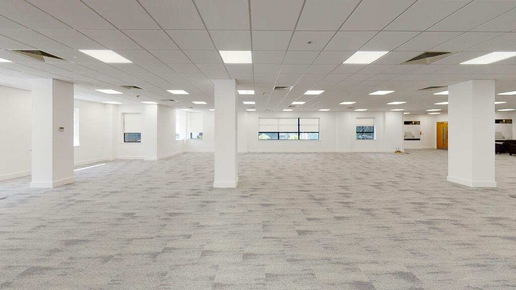 PHOTO 5 First Floor.jpg