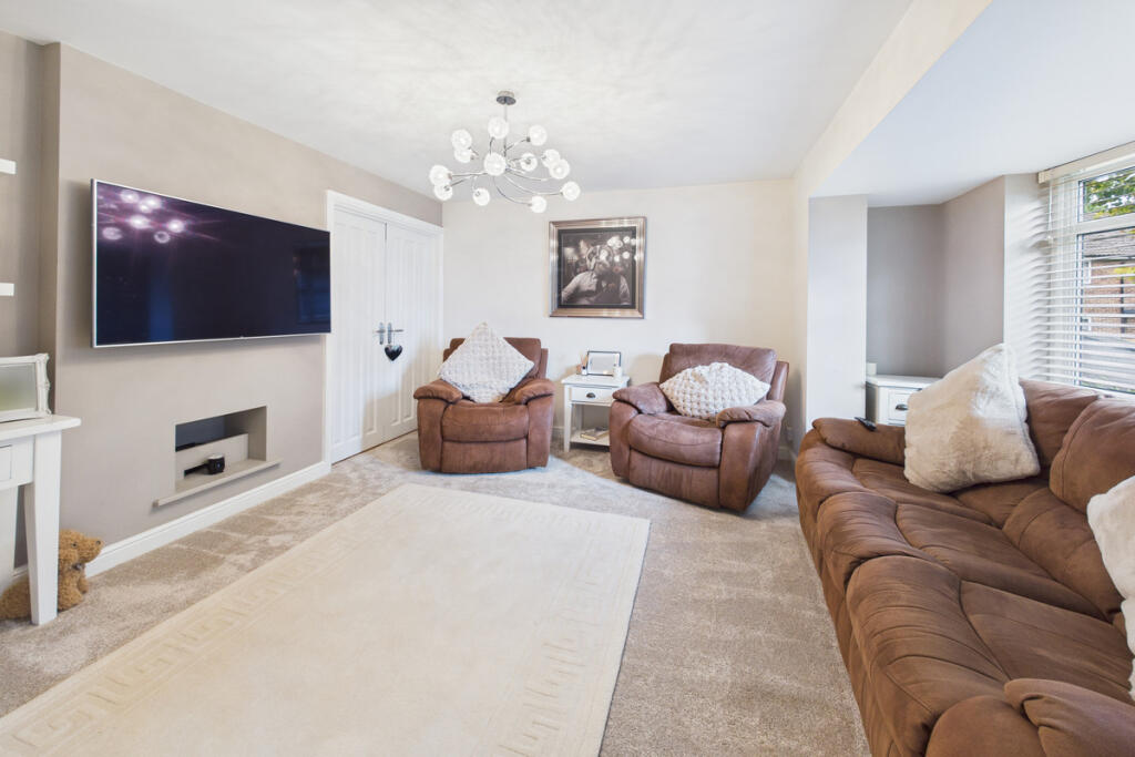Long Chaulden, Hemel Hempstead, HP1 photo 2