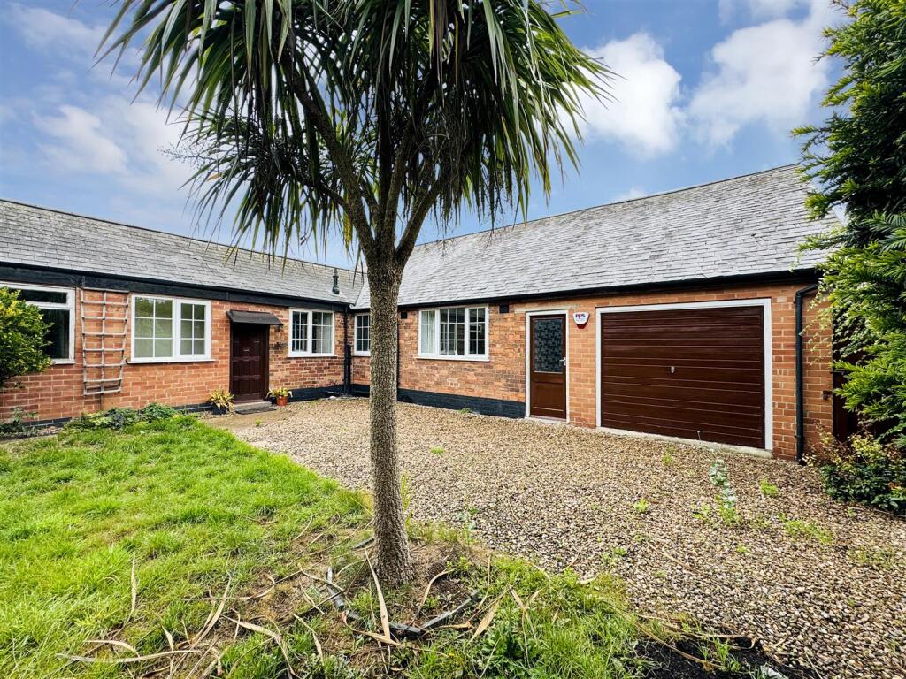 Shelford Road, Radcliffe on Trent, Nottingham photo 2
