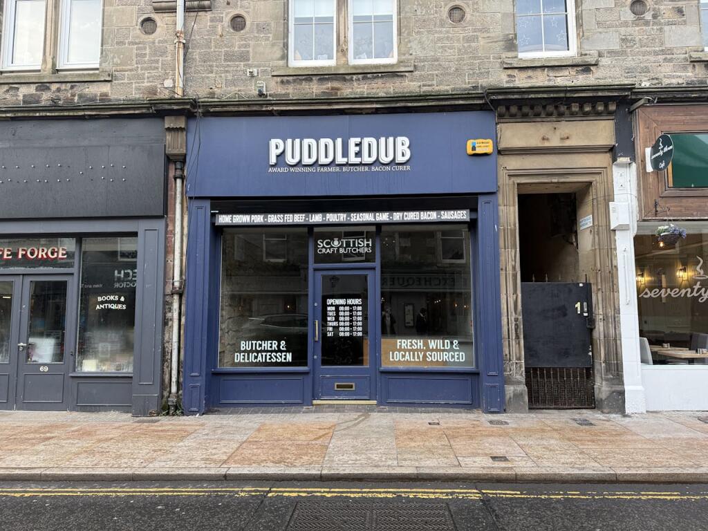 Main image of property: 71 High Street, Kirkcaldy, KY1 1LN