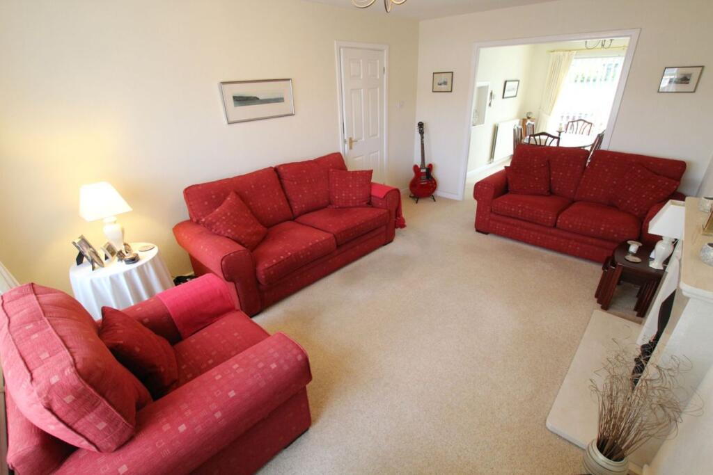 House in Gilwern, Maesygwartha, Llanelly - More