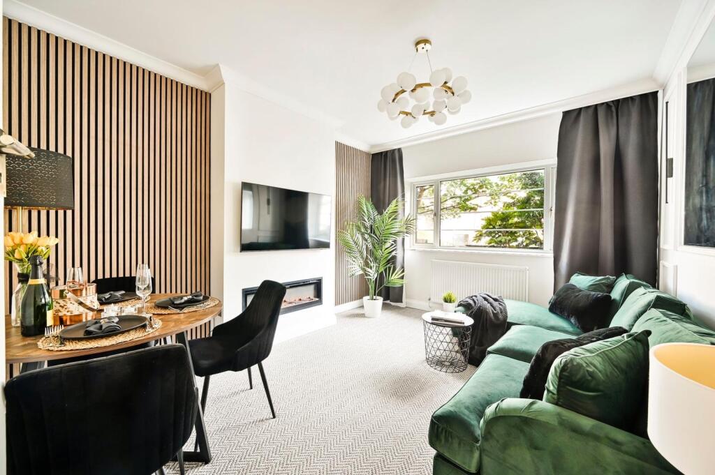 Main image of property: Terrapin Road, Balham, SW17