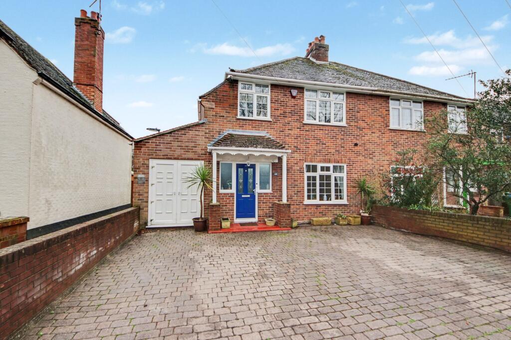 3-bed semi-detached on Brownlow Avenue, Bitterne, SO19, £400,000