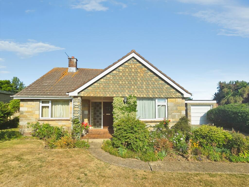 Main image of property: Holmfield Avenue, Thorley, Yarmouth
