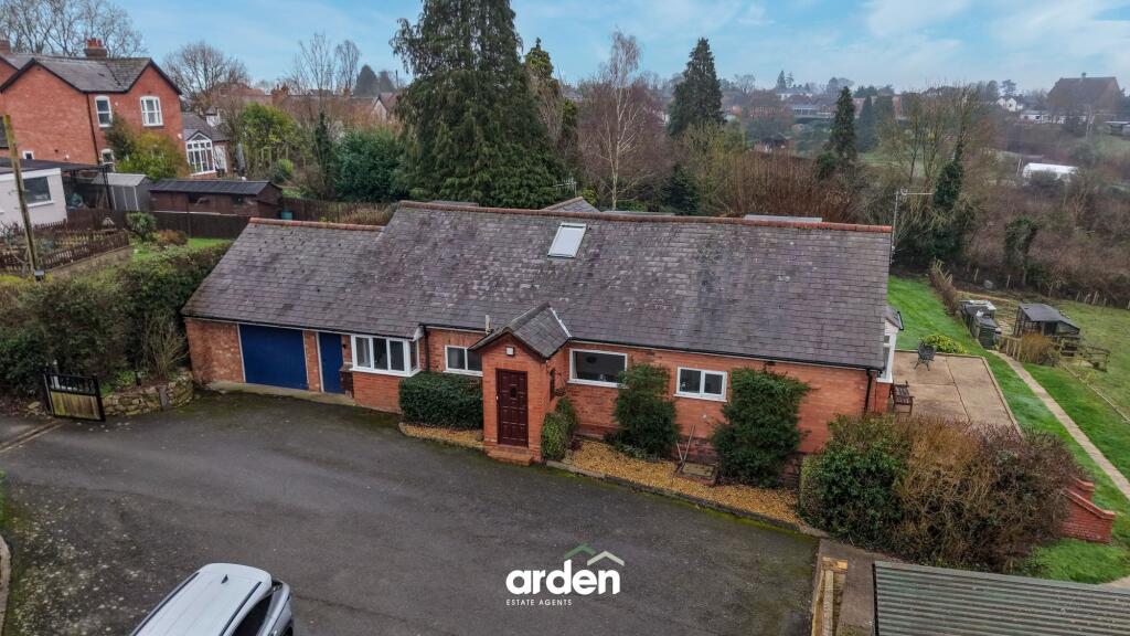 Evesham Road, Astwood Bank, B96