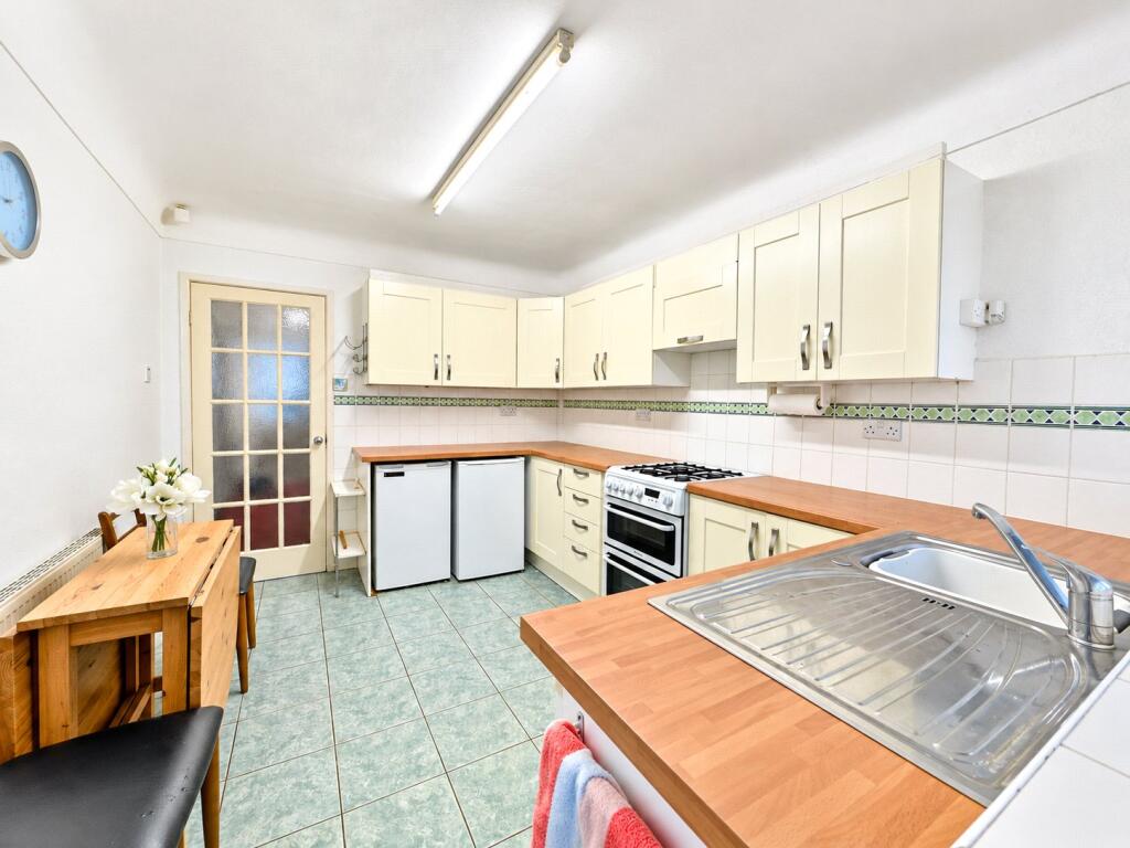 House in Pensby, Liverpool City Region - View 5