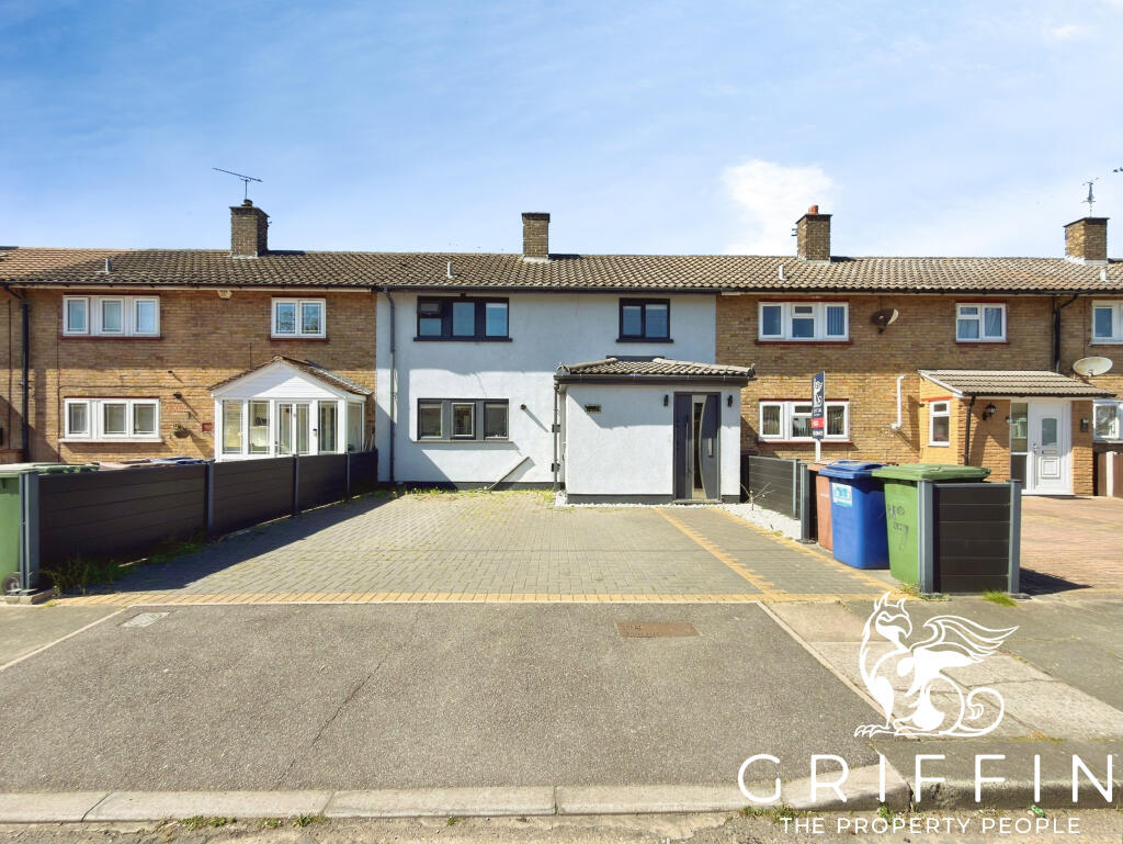 Main image of property: Canberra Square, Tilbury, RM18