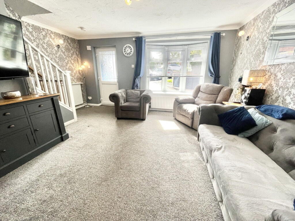 House in Dudley, Mount Pleasant - More