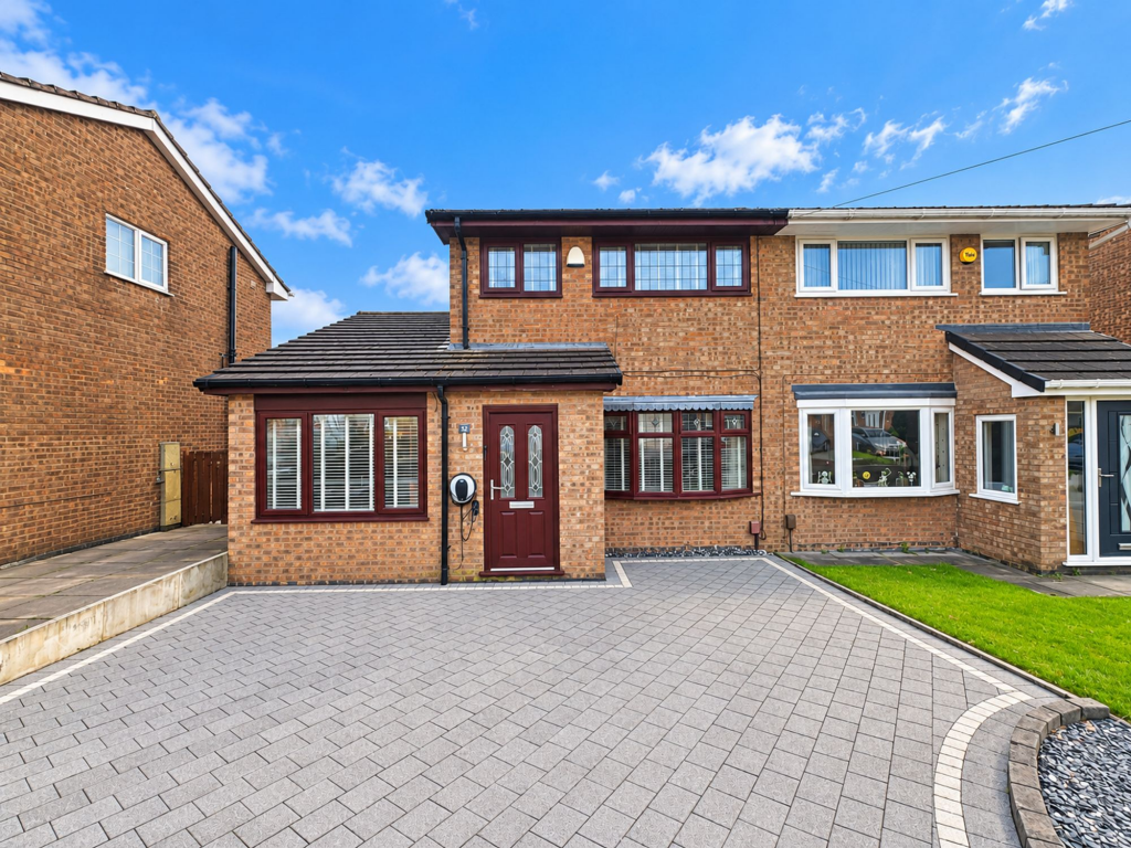 Westhoughton, Bolton, BL5