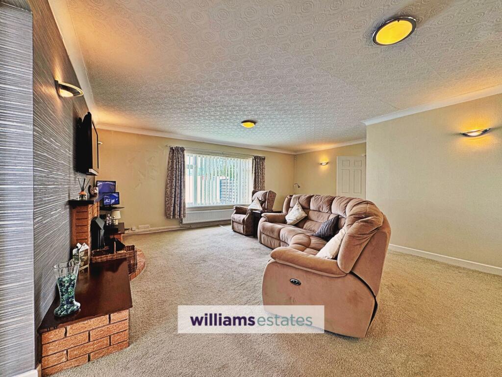 House in Llandudno - View 5