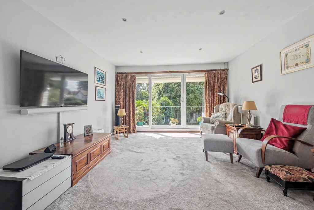 Apartment in Southampton - More