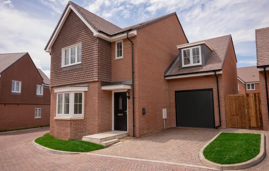 Main image of property: Walkern Road,
Watton At Stone,
Hertfordshire,
SG143RQ