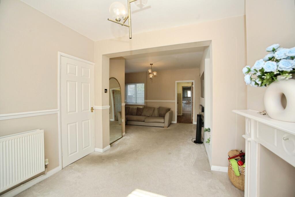 House in Gelligaer, Cefn Fforest - More