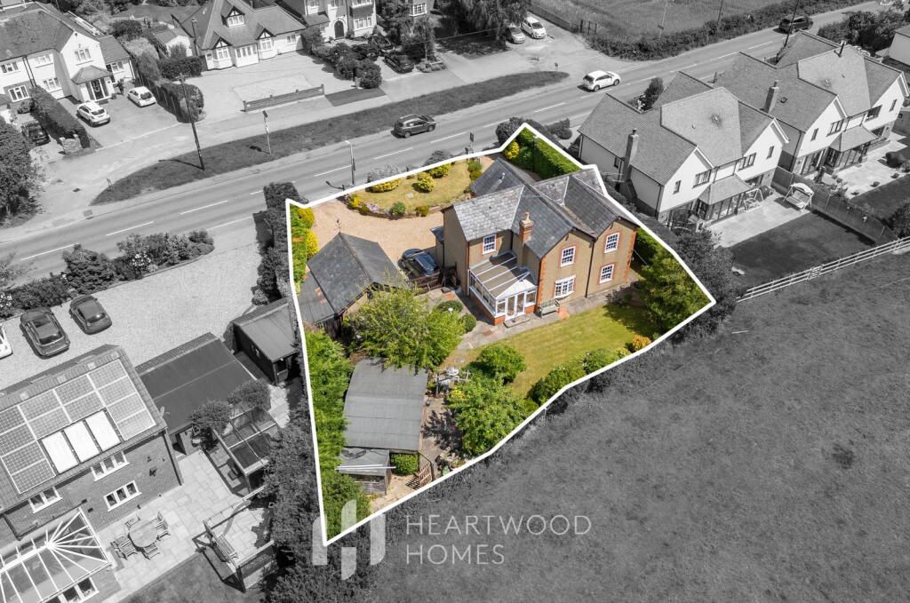 House in St Albans, Roestock, Colney Heath - View 2