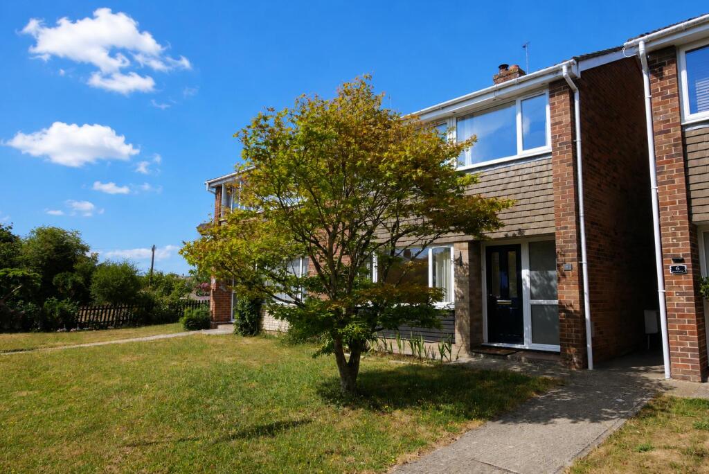 Main image of property: Farm Close, Chalgrove