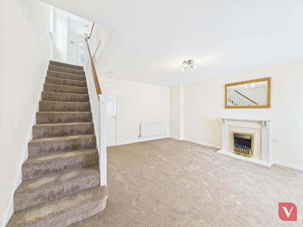 Morgan Close, Luton - More