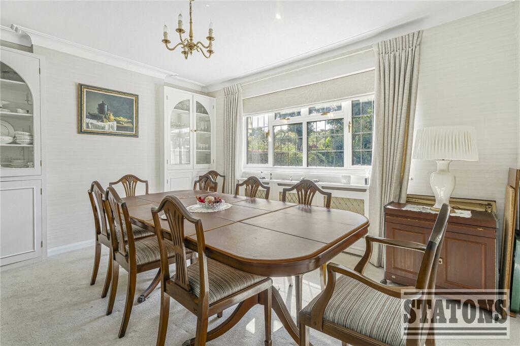 Additional image 9 of Mymms Drive, Brookmans Park, Hertfordshire, AL9