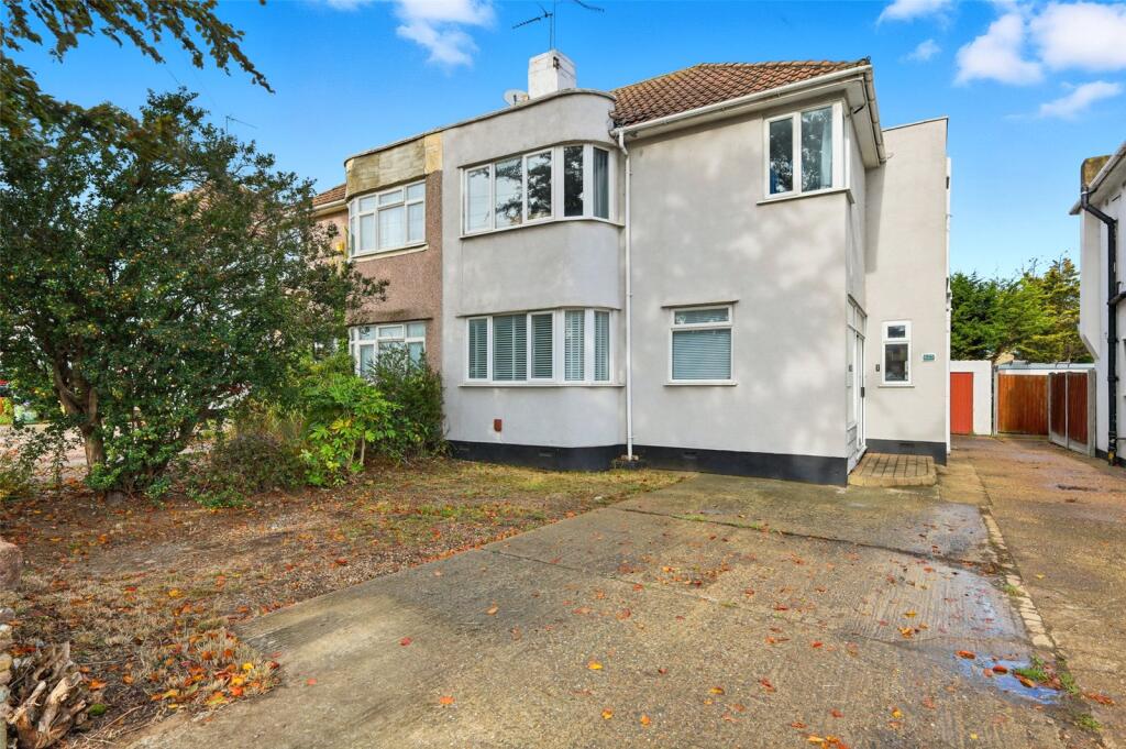 Main image of property: Prince Avenue, Westcliff-on-Sea, Essex, SS0