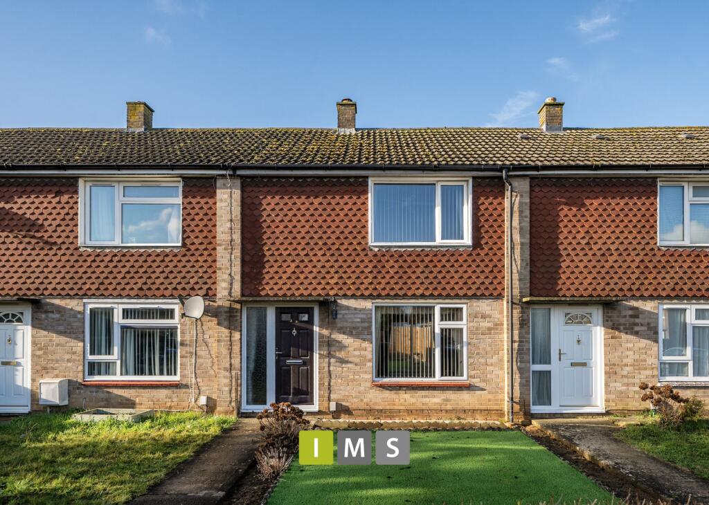 Main image of property: Leach Road, Bicester, OX26