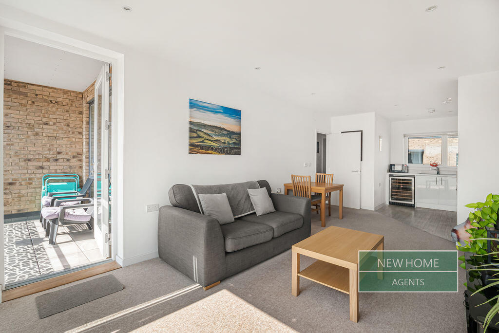 Apartment in London - View 3