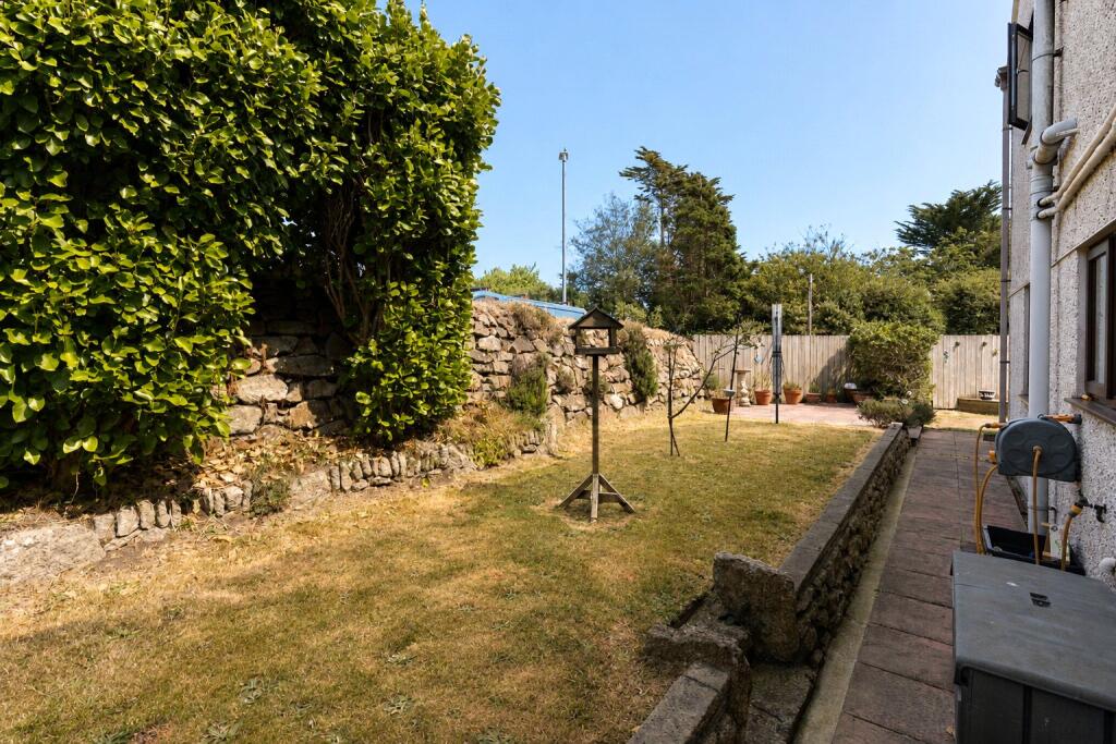 House in Madron - More