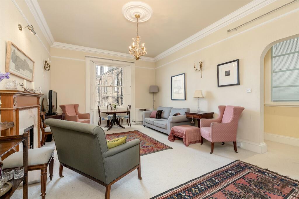 Apartment in Edinburgh, Stockbridge - View 3