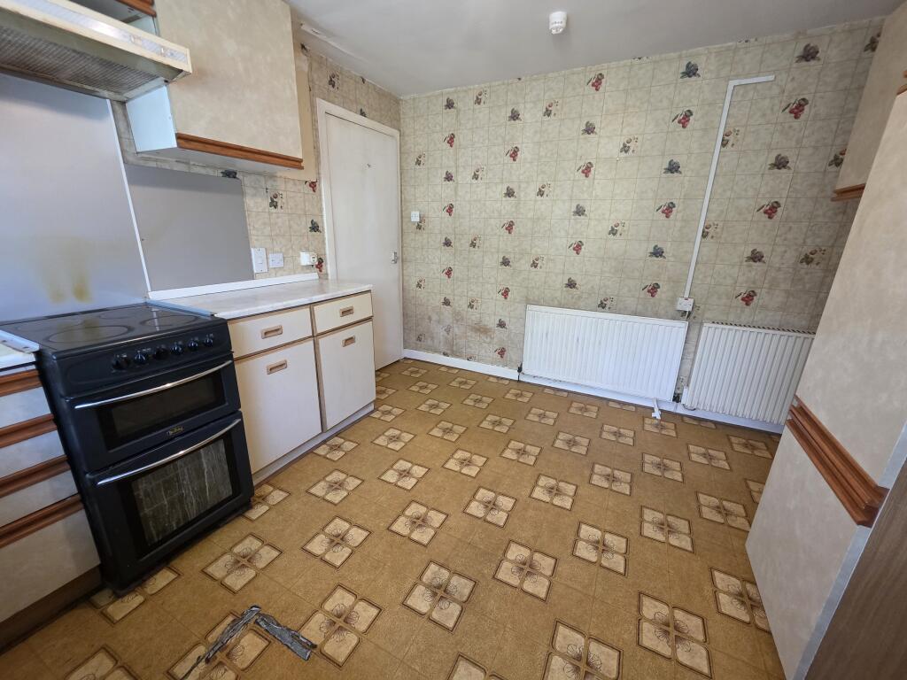 House in Cummingston, Moray - More