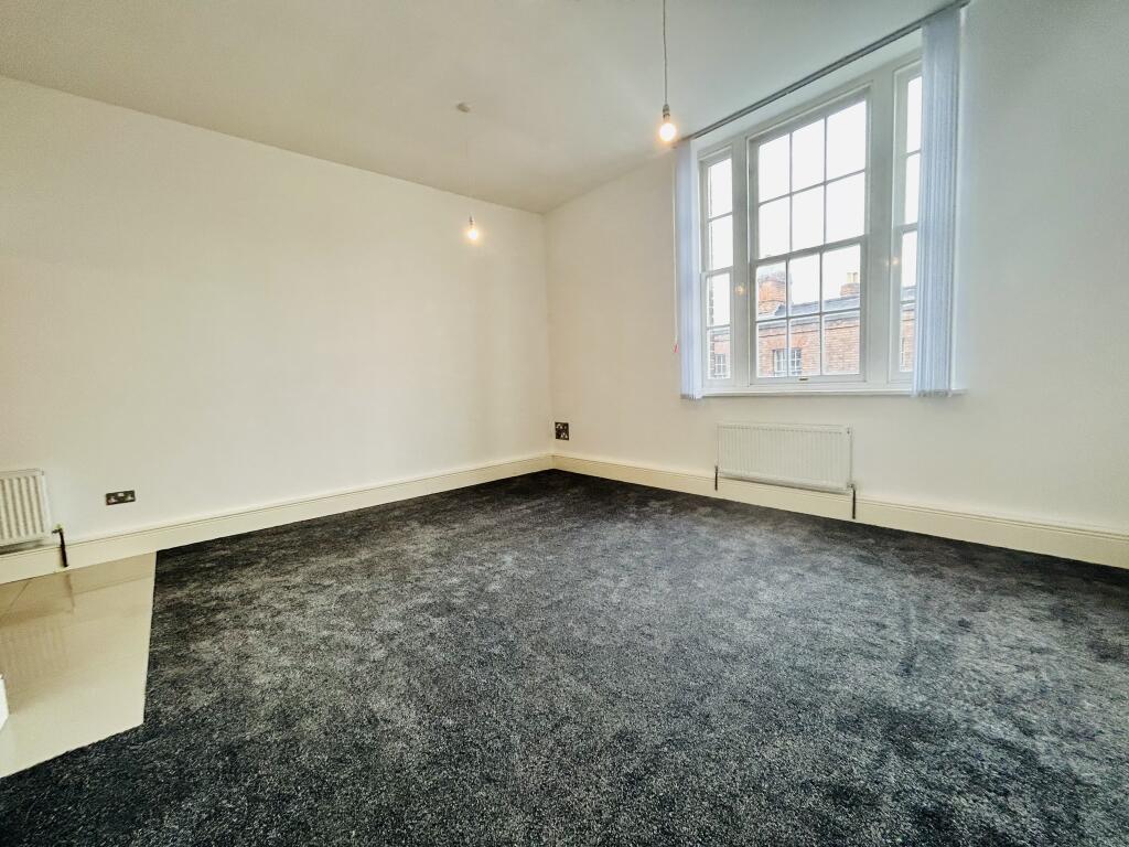 Apartment in Derby, Castleward, Pride Park - View 2