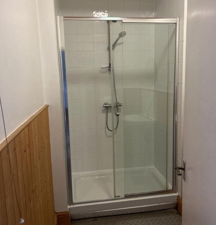 1 bedroom semi-detached house for rent
