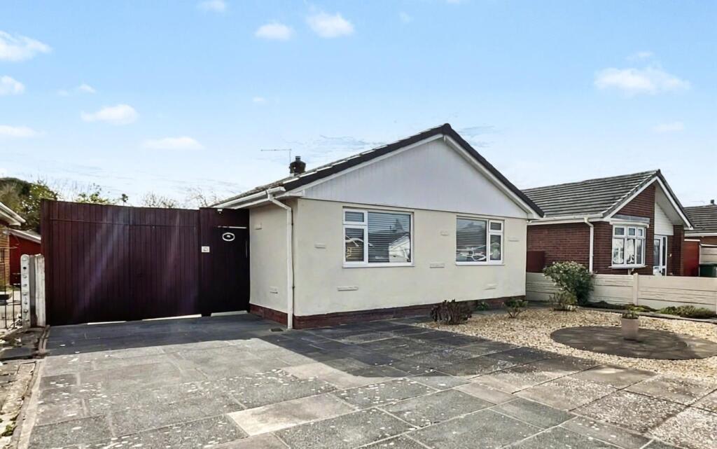 Main image of property: Kingston Crescent, Marshside, Southport
