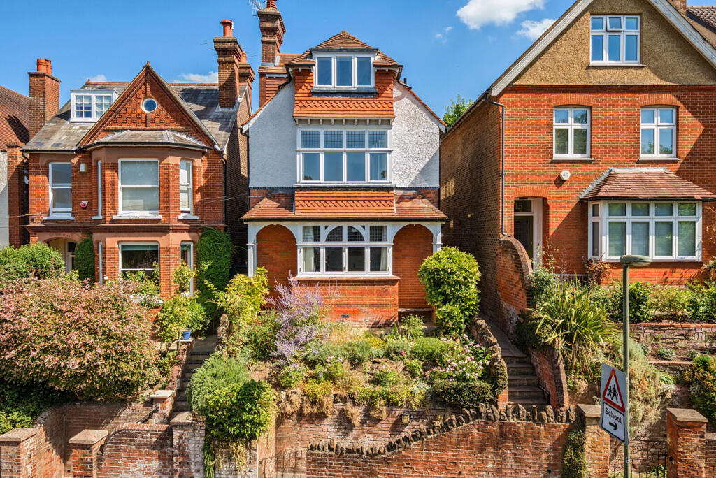 Main image of property: South Hill, Guildford, GU1