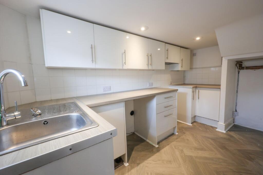House in St Austell, Cornwall - View 4
