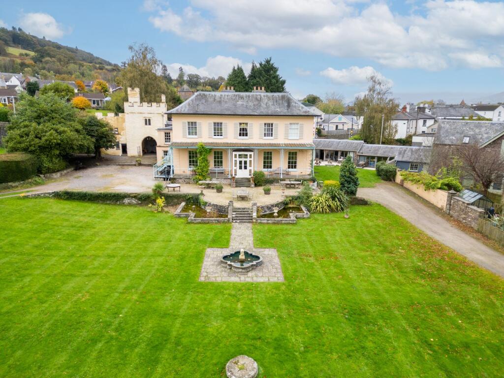 Main image of property: Brecon Road, Crickhowell, NP8