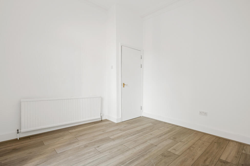 2 bedroom ground floor flat for rent