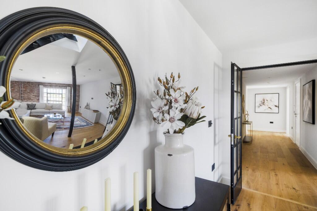 Apartment in Dorchester, Dorset - More