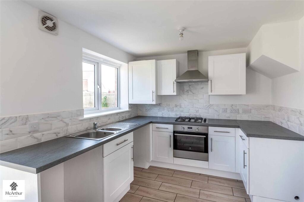 President Place, Harworth and Bircotes, Doncaster, South Yorkshire, DN11 photo 3