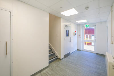 Photo 12