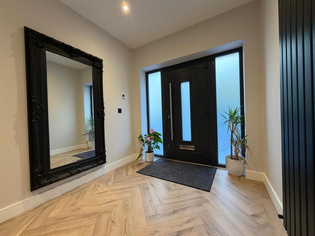 Ameysford Road, Ferndown photo 4
