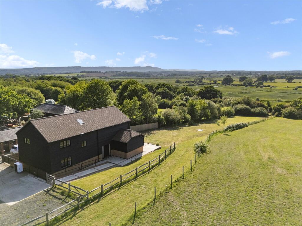 5-bed detached on Dagbrook Lane, Henfield, West Sussex, BN5, £1,150,000
