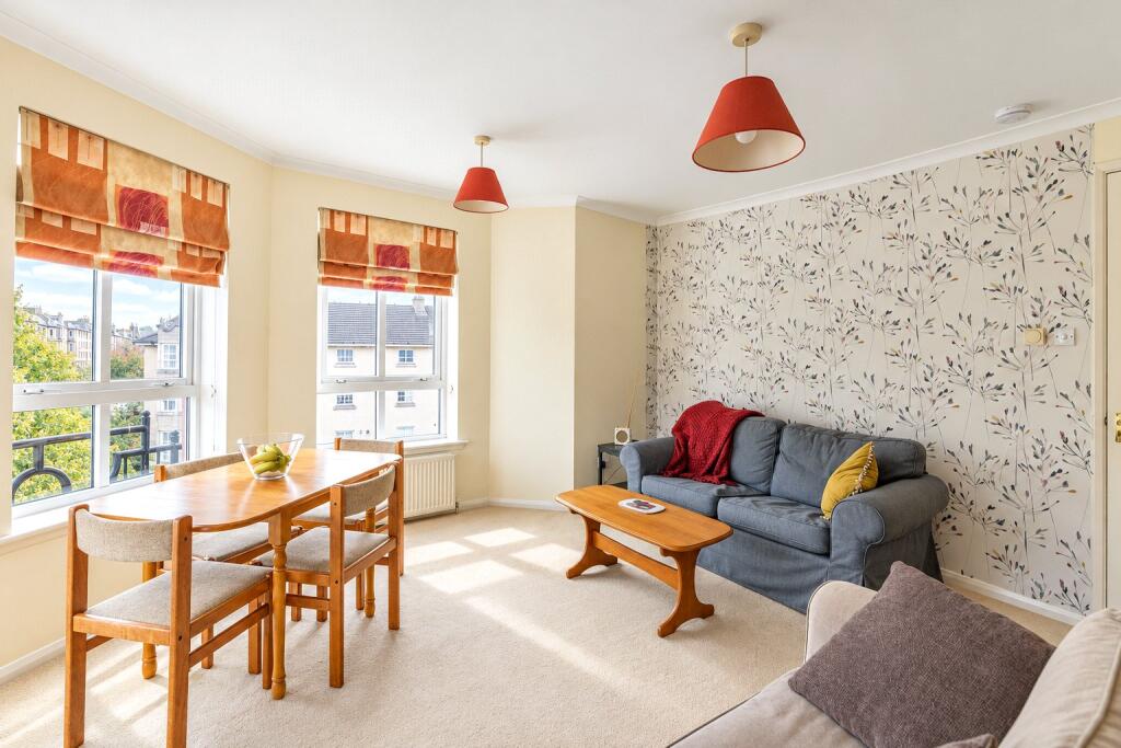 90/30 McDonald Road, Edinburgh, EH7 photo 4