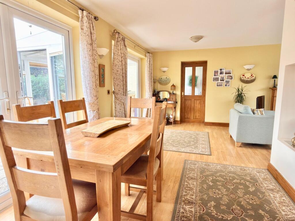 House in Gloucester - View 3