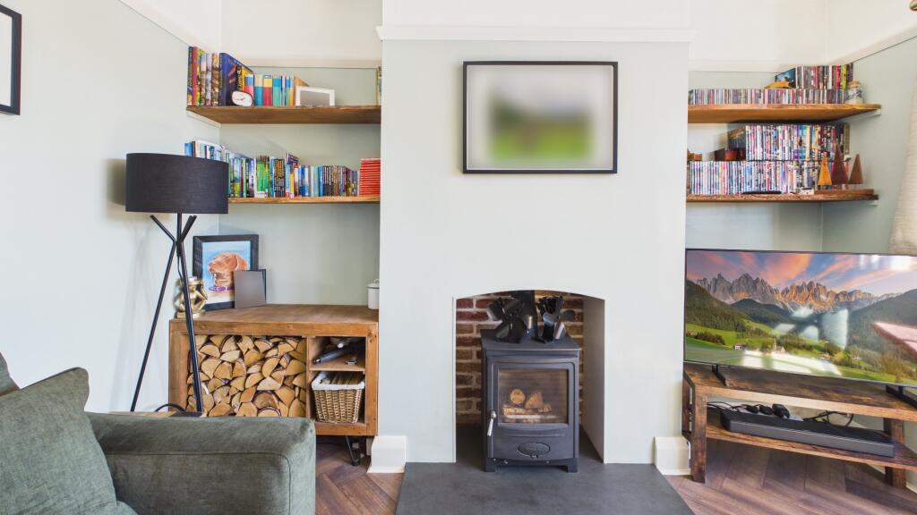 House in Ashfield, Sutton in Ashfield, Nottinghamshire - View 5