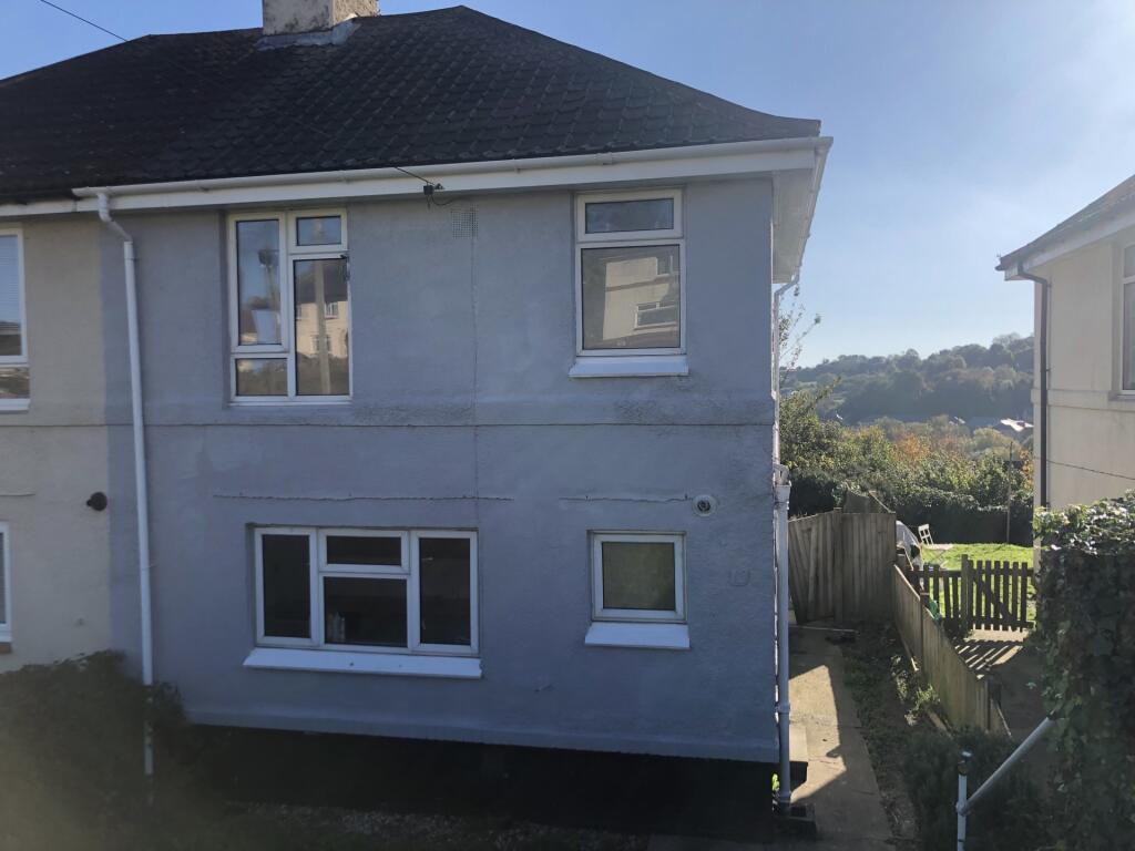 2-bed semi-detached on Bunkers Hill Road, Dover, CT17, £179,950