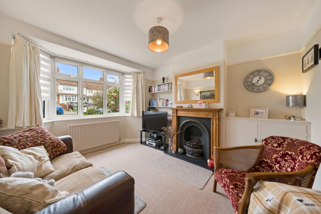 House in Elmbridge, Cobham - View 4
