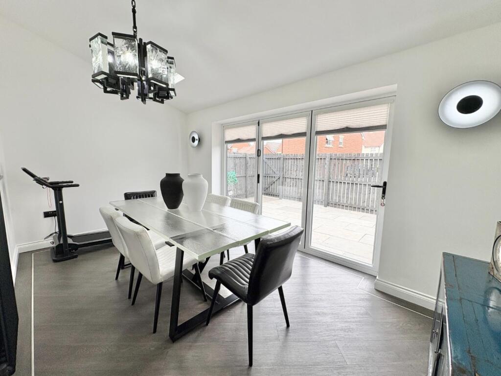Laburnum Grove, St. Helen Auckland, Bishop Auckland photo 4