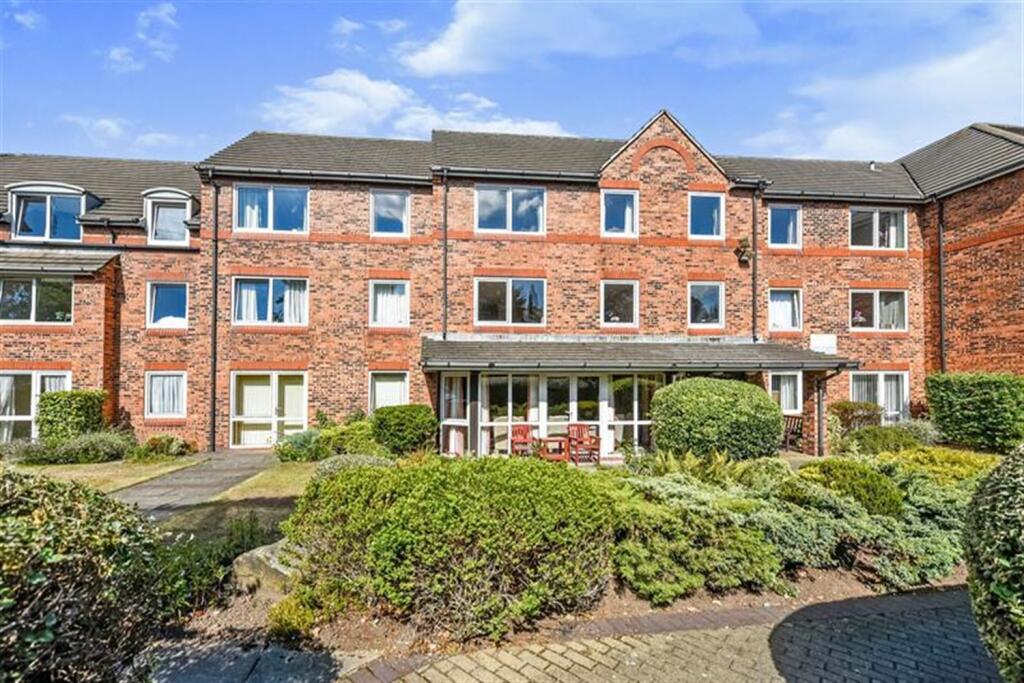 Main image of property: Homedove House, Blundellsands Road East, Blundellsands, L23